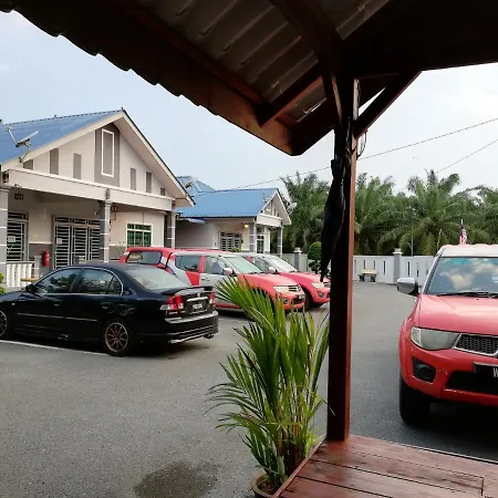 Homestay Hj Esmon Parit Raja Uthm Batu Pahat Exterior photo
